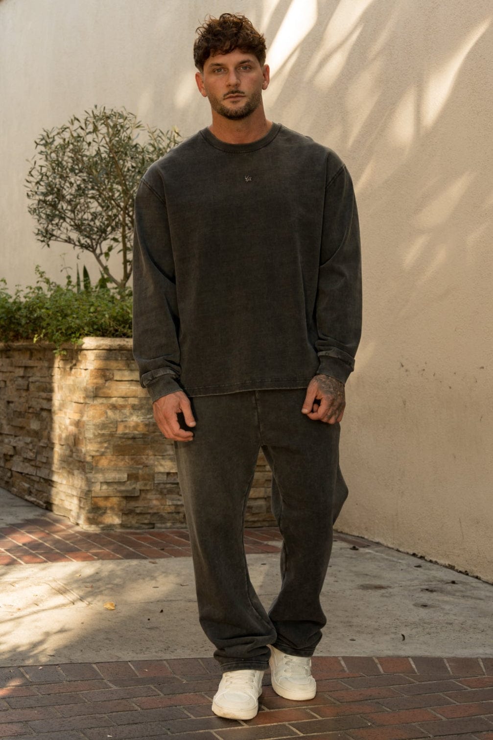 8001 - Elevated Essentials - Longsleeves