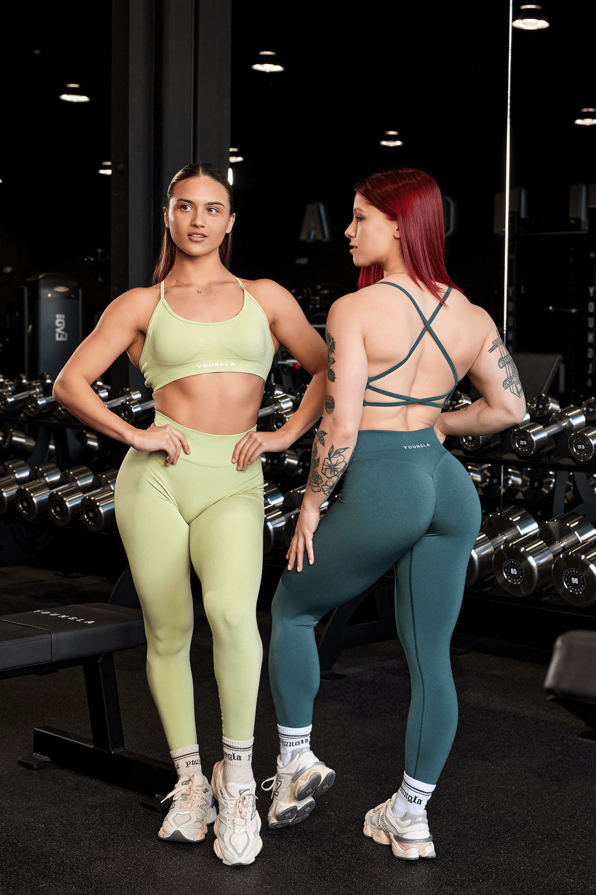 W233 - Curve Seamless Leggings
