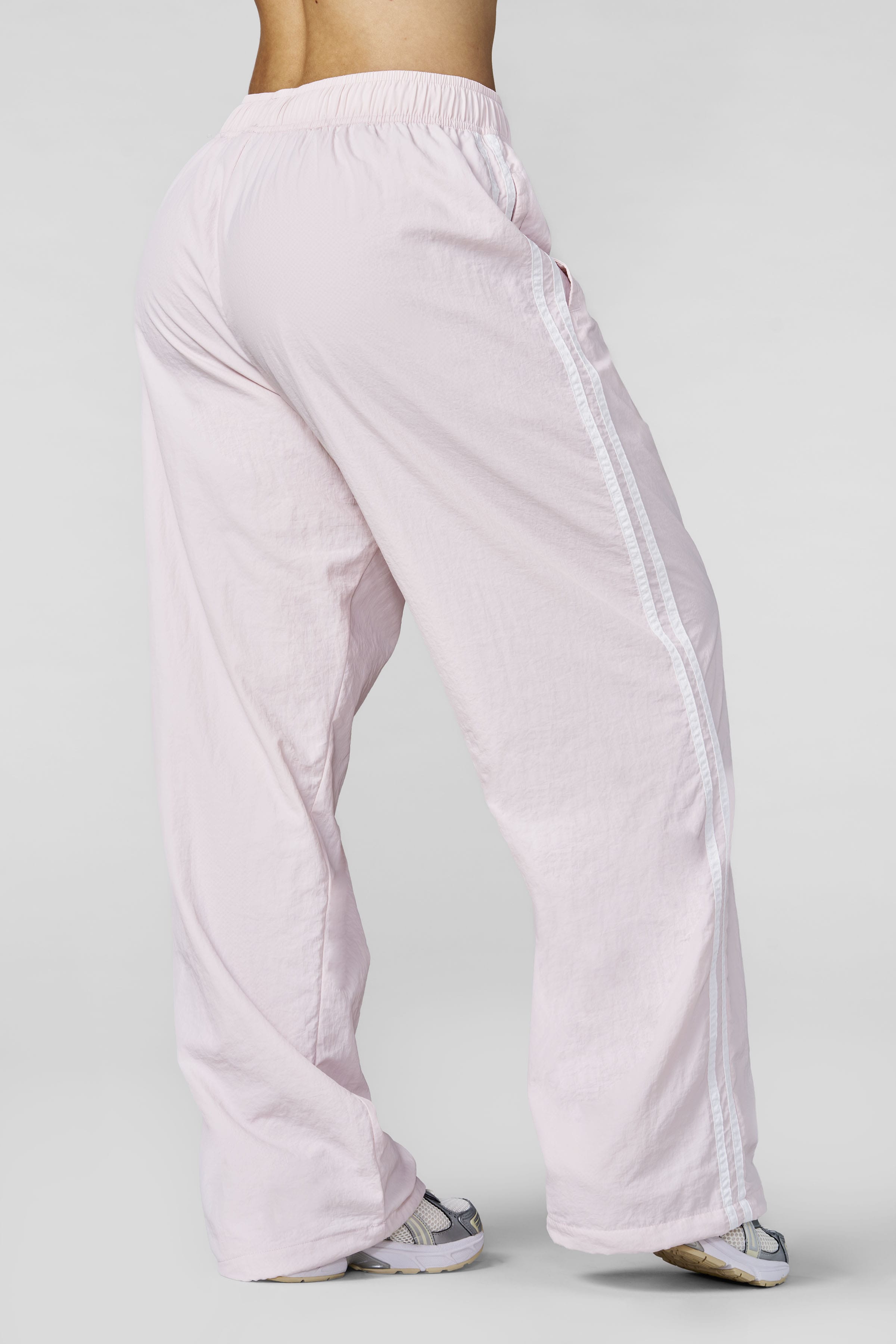 W2246 - Vintage Track Pant