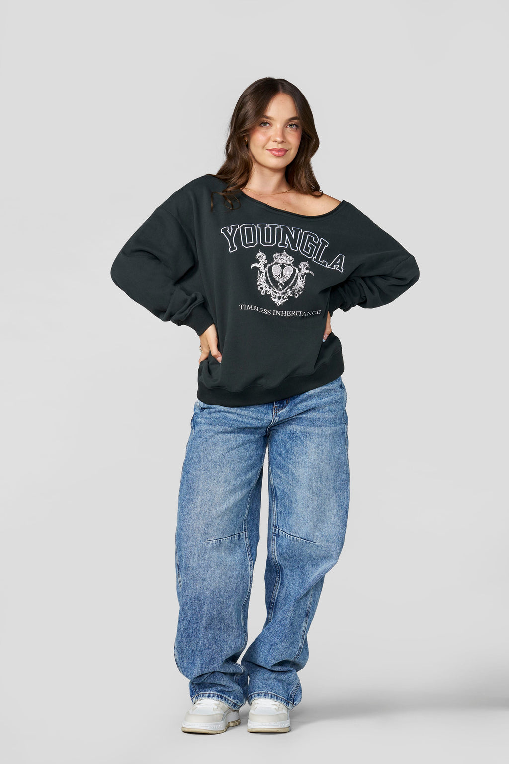 W2199 - 99 Barrel Jeans